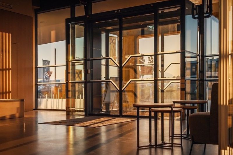 Available-Commercial-Properties